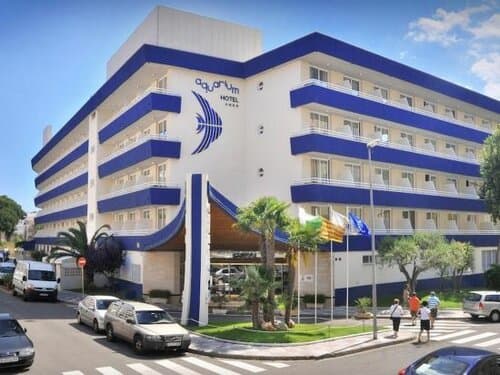 Внешний вид отеля Hotel GHT Aquarium & SPA в Льорет-де-Маре