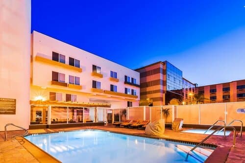Внешний вид отеля Hotel Indigo Anaheim, an Ihg Hotel в Анахайме