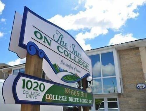 Внешний вид отеля The Inn on College