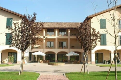 Внешний вид отеля Hotel Conte Verde
