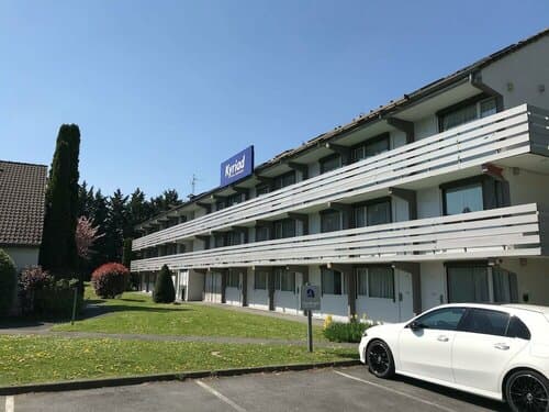 Внешний вид отеля Kyriad Valenciennes Sud - Rouvignies в Рувиньи