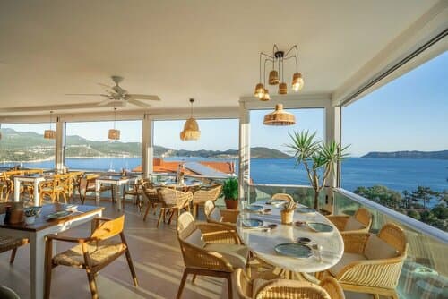 Внешний вид отеля Hideaway Hotel в Каше