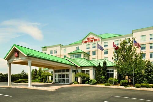 Внешний вид отеля Hilton Garden Inn Niagara-On-The-Lake