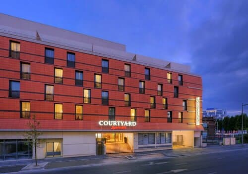 Внешний вид отеля Courtyard by Marriott Paris Arcueil