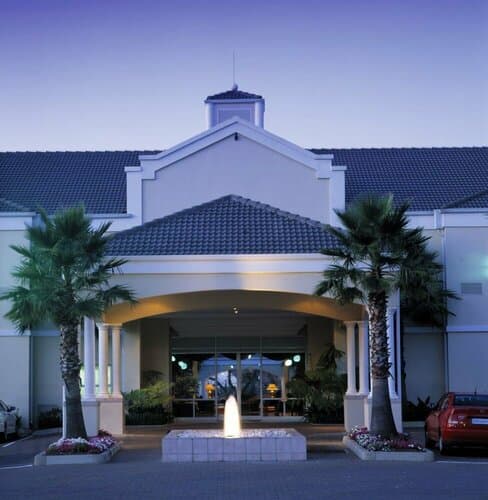 Внешний вид отеля Garden Court Morningside Sandton в Йоханнесбурге