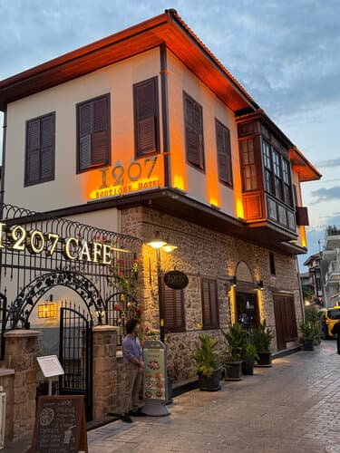 Внешний вид отеля Hotel 1207 Special Class