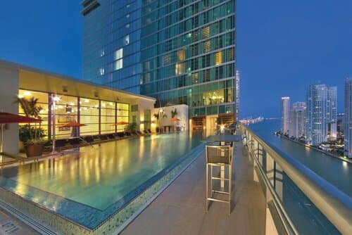 Внешний вид отеля Jw Marriott Marquis Miami в Майами