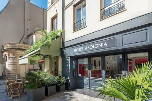 Внешний вид отеля Hotel Apolonia Paris Mouffetard в Квартале Вал-де-Грасе