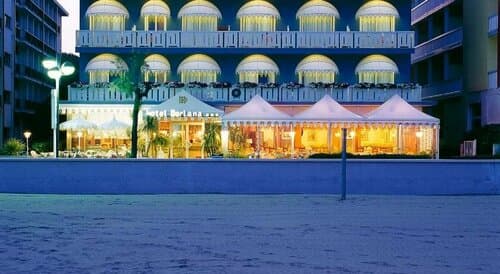 Внешний вид отеля Hotel Doriana