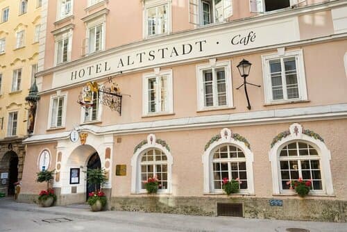 Внешний вид отеля Radisson Blu Hotel Altstadt, Salzburg в Зальцбурге