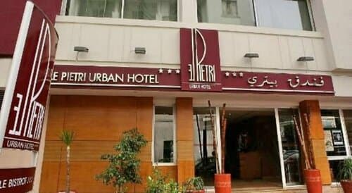 Внешний вид отеля Le Pietri Urban Hotel