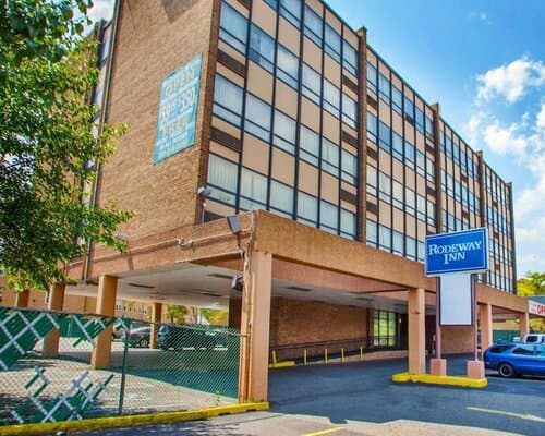 Внешний вид отеля Rodeway Inn Meadowlands