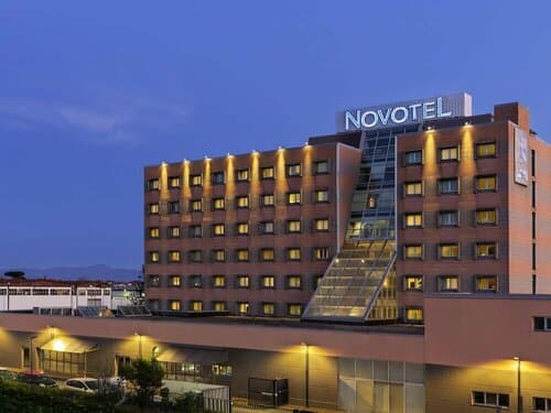 Внешний вид отеля Novotel Caserta Sud