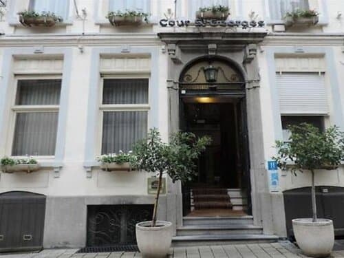 Внешний вид отеля Cour St Georges в Генте