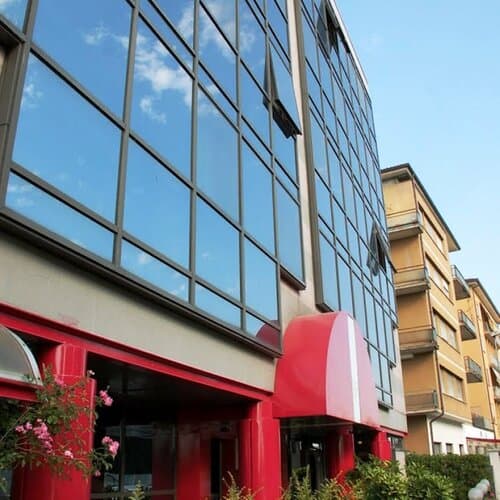 Внешний вид отеля Hotel Martini