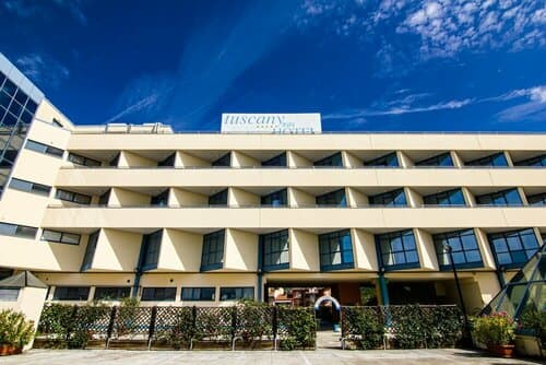 Внешний вид отеля Tuscany Inn в Монтекатини-Терме