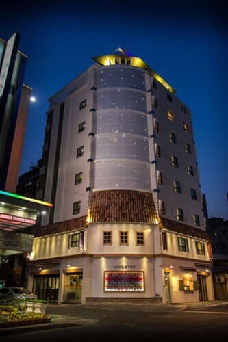 Внешний вид отеля Uniqstay в Пусане