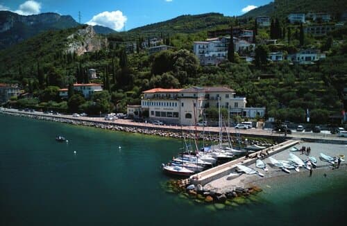 Внешний вид отеля Hotel Paradiso в Наго-Торболях