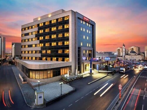 Внешний вид отеля Hampton by Hilton Istanbul Kayasehir