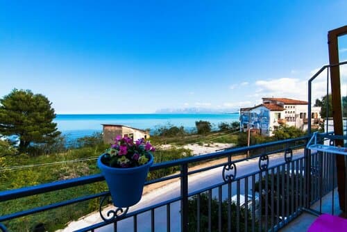 Внешний вид отеля B&b A Mare в Кастелламмаре-дель-Гольфо