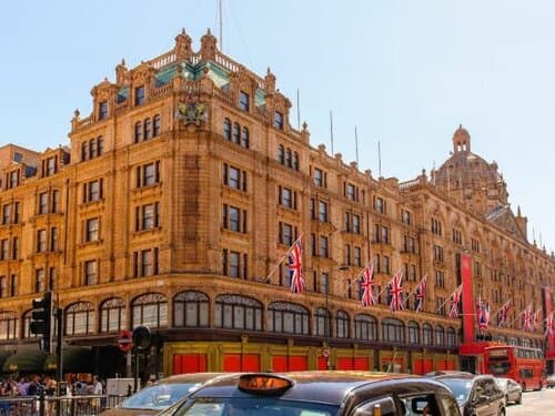 Внешний вид отеля Thistle Trafalgar Square Hotel в Вестминстере