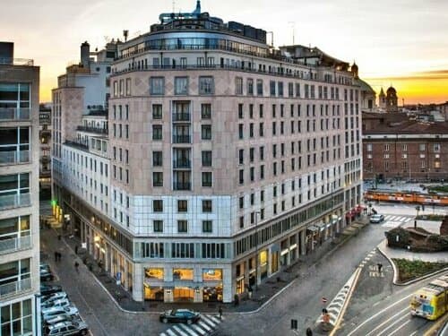 Внешний вид отеля Hotel The Square Milano Duomo