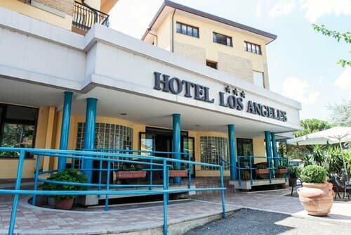 Внешний вид отеля Hotel Los Angeles