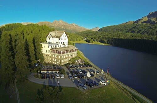 Внешний вид отеля Hotel Waldhaus am See