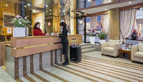 Внешний вид отеля Hotel Fertel Etoile