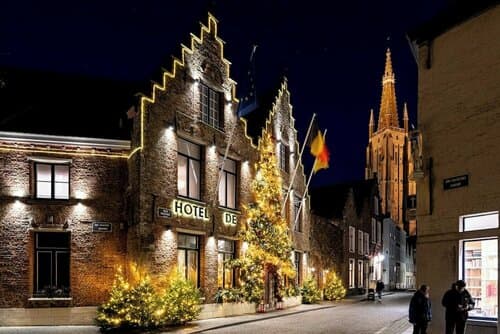 Внешний вид отеля Hotel de Castillion