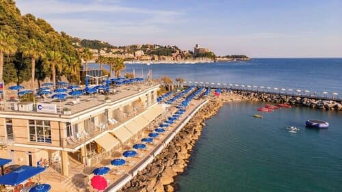 Внешний вид отеля Hotel San Terenzo