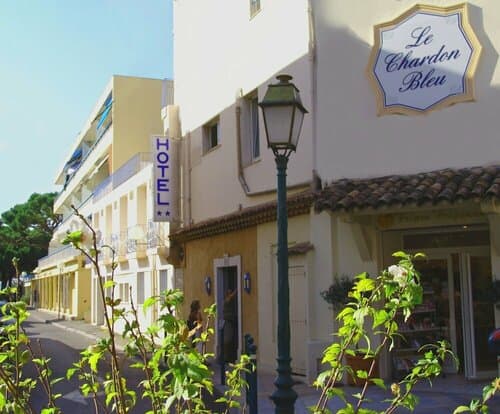 Внешний вид отеля Hôtel Le Chardon Bleu