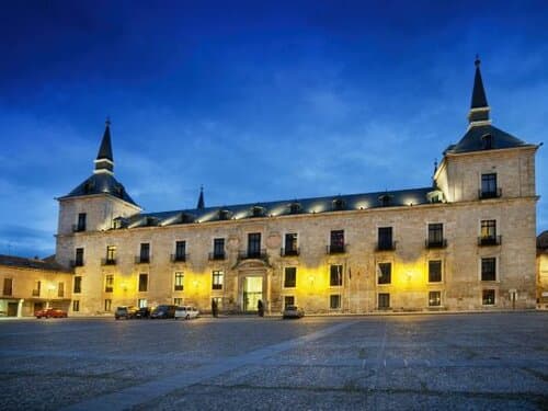 Внешний вид отеля Parador De Lerma Burgos