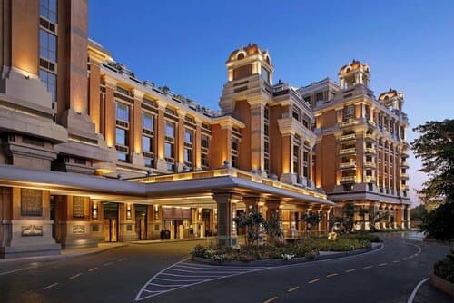 Внешний вид отеля ITC Grand Chola, a Luxury Collection Hotel, Chennai в Ченнаях