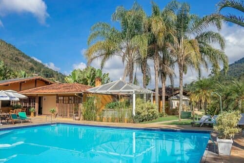 Внешний вид отеля Hotel Bomtempo Itaipava в Петрополисе