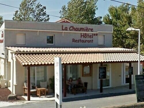 Внешний вид отеля Hôtel La Chaumière в Марсельяне