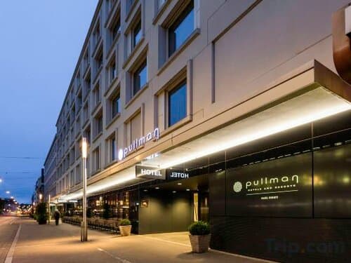 Внешний вид отеля Pullman Basel Europe в Базели