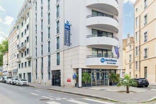 Внешний вид отеля Best Western Hotel du Pont Wilson в Лионе 3-йе округе