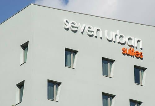 Внешний вид отеля Seven Urban Suites Nantes Centre