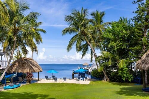 Внешний вид отеля Azul del Mar в Монре