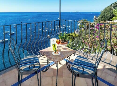 Внешний вид отеля Miramare в Позитано