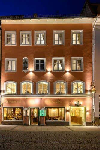 Внешний вид отеля Hotel & Restaurant Ludwigs