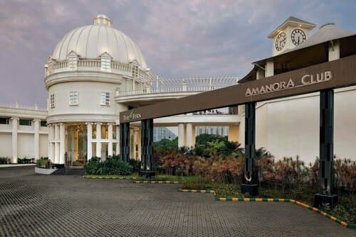 Внешний вид отеля Amanora The Fern Hotels & Club в Хавелях