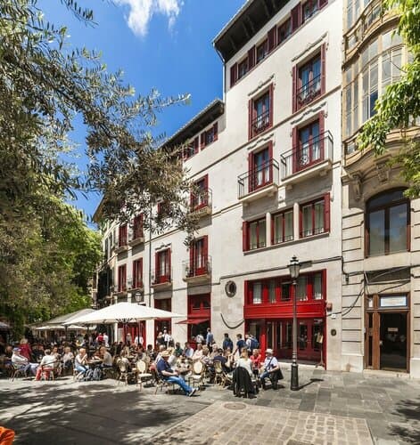 Внешний вид отеля Hotel Cort в Пальма-де-Мальорке