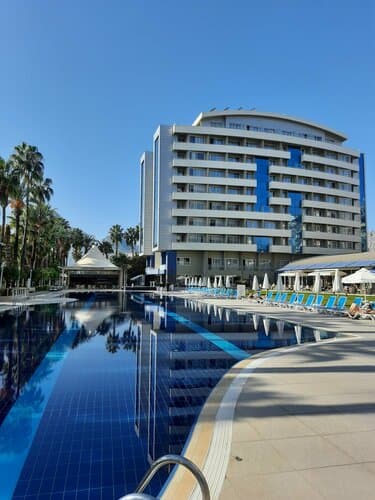 Внешний вид отеля Porto Bello Hotel Resort and SPA