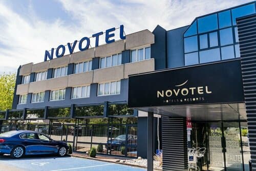 Внешний вид отеля Novotel Orleans Saint-Jean-de-Braye в Луаре