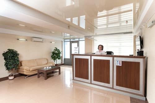 Внешний вид отеля Яик в Оренбургской области