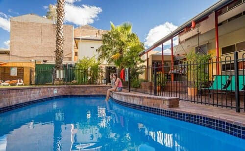 Внешний вид отеля Stay at Alice Springs