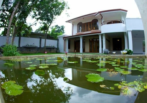 Внешний вид отеля Clove Villa