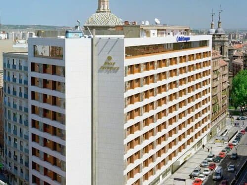 Внешний вид отеля INNSiDE by Meliá Zaragoza